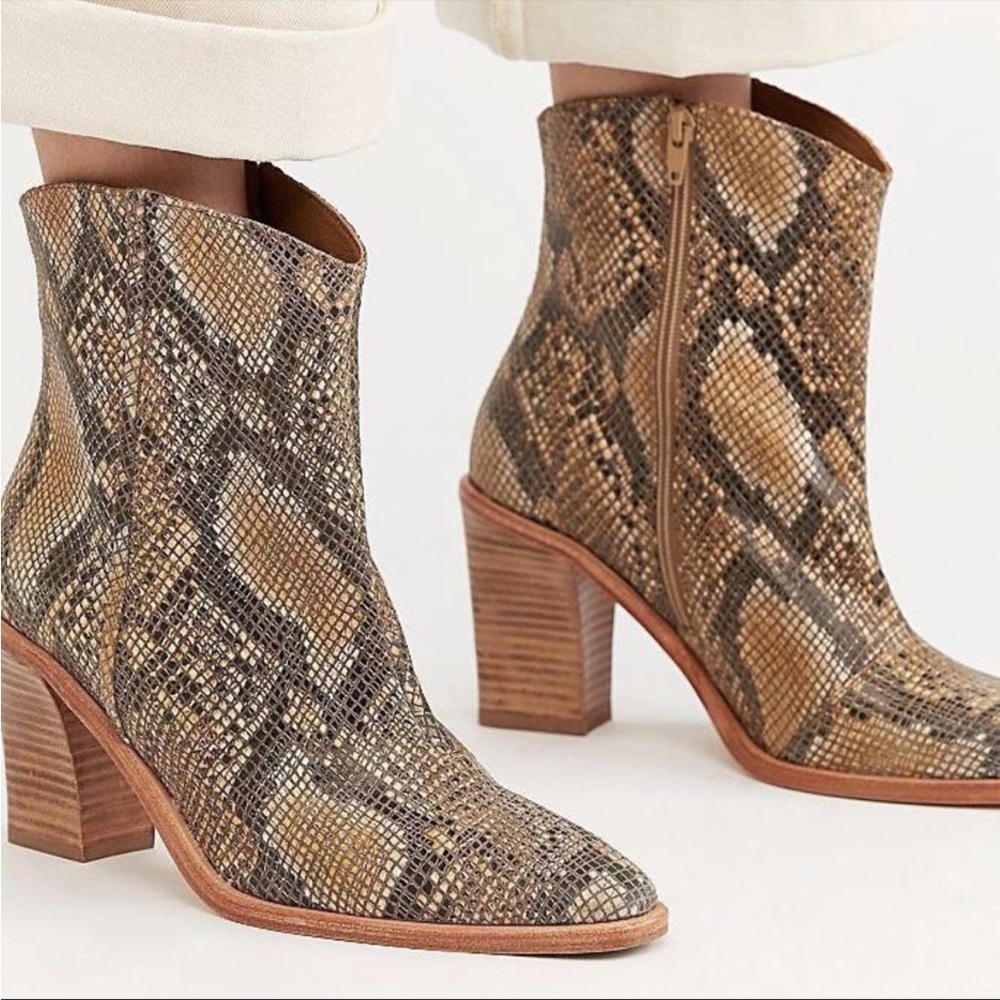 Free People Barclay Boot